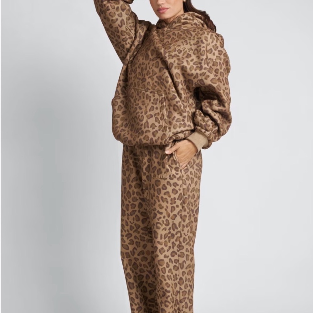 COMFRT Leopard set